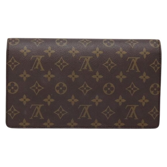 LOUIS VUITTON Monogram Chaillot Clutch Bag - Picture 3 of 15